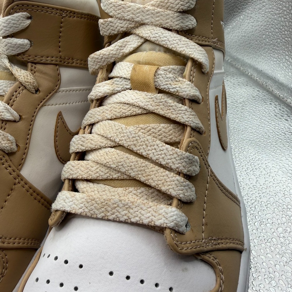 Size 7.5 Nike Air Jordan 1 Mid Hemp Tan Gum White Mens Sneakers 554724-271 - Picture 6 of 11